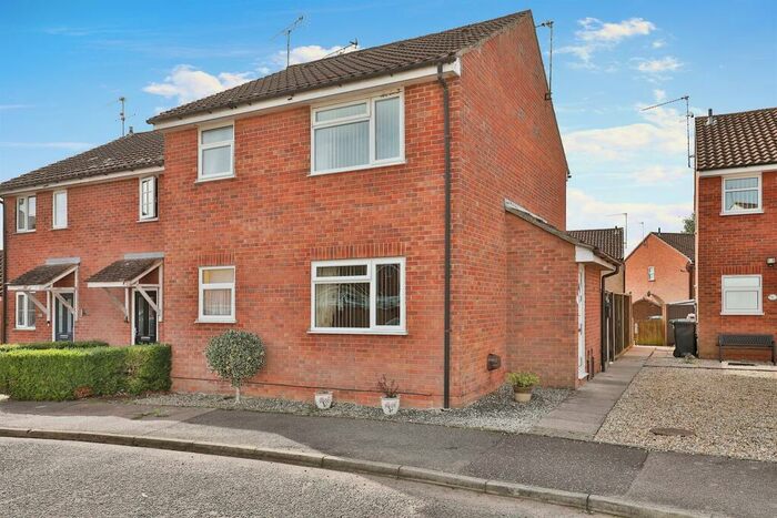 1 Bedroom Semi-Detached House For Sale In Arthur Road, Fakenham, NR21