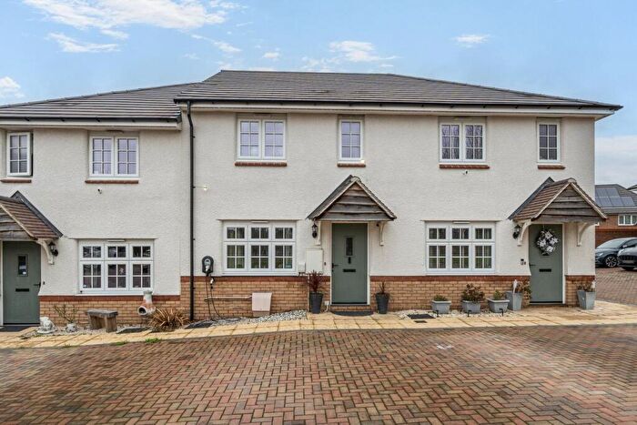 3 Bedroom Terraced House For Sale In Annas Meadow, Shefford, SG17