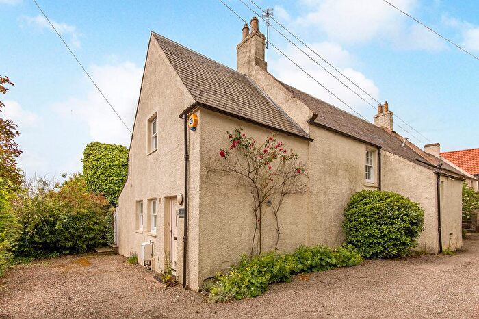 4 Bedroom Semi-Detached House For Sale In Church Place, Upper Largo, KY8
