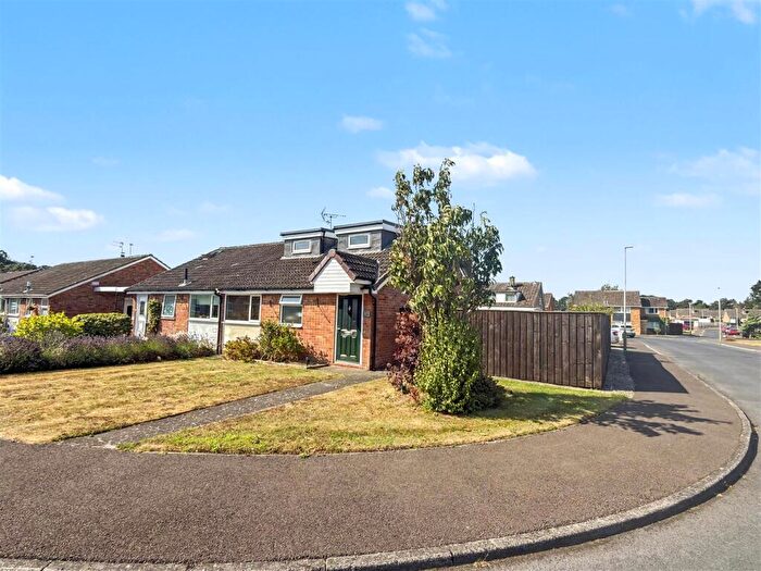 3 Bedroom Semi-Detached House For Sale In Woodlands Way, Hurworth Place, Darlington, DL2