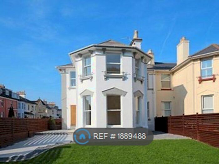 4 Bedroom Semi-Detached House To Rent In Sands Road, Paignton, TQ4