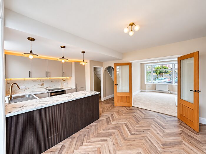 3 Bedroom Terraced House For Sale In Blandford Road, Lower Compton, PL3