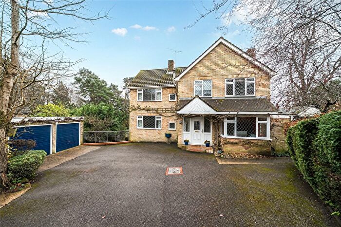 4 Bedroom Detached House For Sale In The Fairway, Camberley, Surrey, GU15