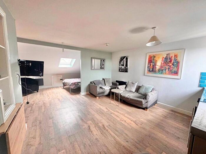 Studio To Rent In Holyhead Road, Coventry, CV1