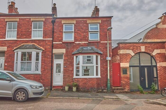 2 Bedroom Terraced House To Rent In Toronto Road, Exeter, EX4