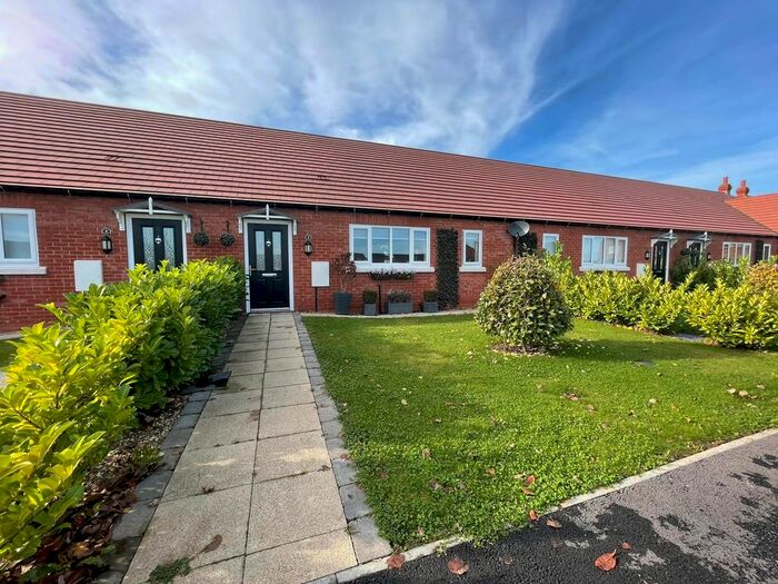 2 Bedroom Terraced House To Rent In Station Road, Tetney, Grimsby, DN36