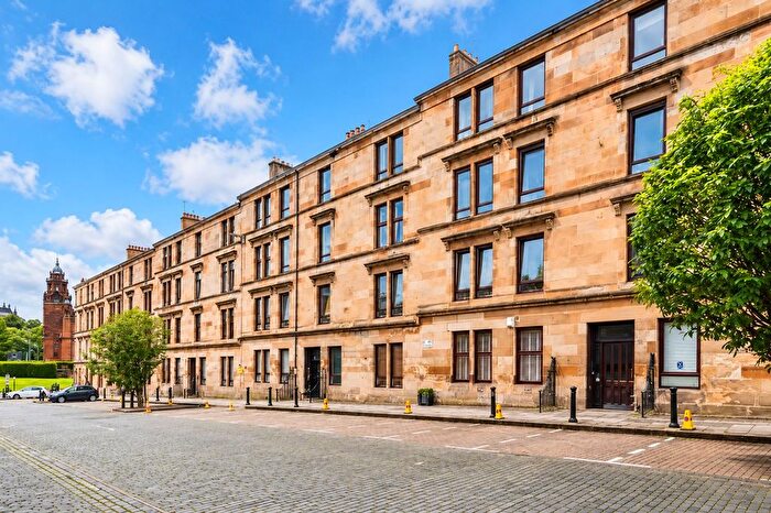 2 Bedroom Flat For Sale In Blantyre Street, Yorkhill, G3
