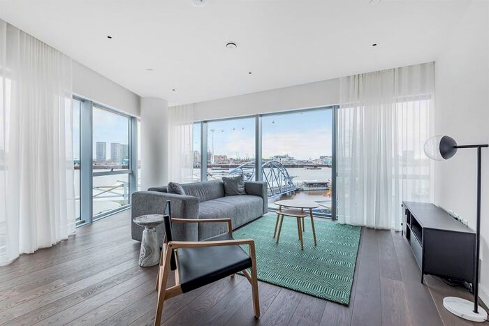 3 Bedroom Flat To Rent In No., Upper Riverside, Cutter Lane, Greenwich Peninsula, SE10