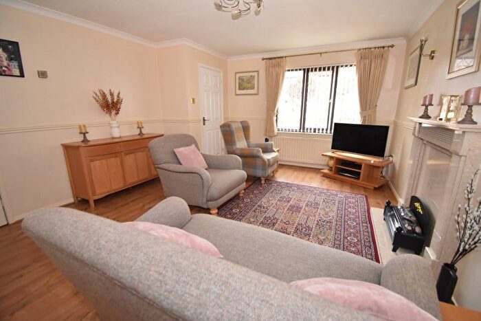 3 Bedroom Terraced House For Sale In Whitebeam Close, Pinwood Meadow, Exeter, EX4