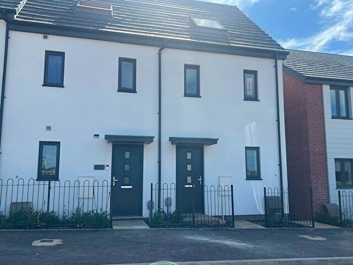 3 Bedroom Terraced House To Rent In Cranbrook, EX5