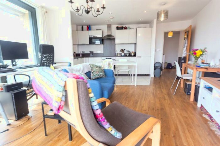 1 Bedroom Apartment To Rent In Surrey Quays Road, Canada Water, London, SE16