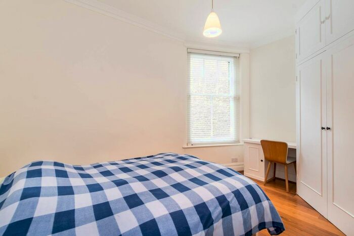 1 Bedroom Flat To Rent In Kings Road, Chelsea, London, SW3