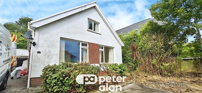 3 Bedroom Bungalow To Rent In Woodland Avenue, West Cross, Swansea, SA3