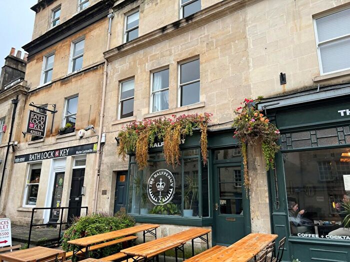 3 Bedroom Maisonette To Rent In Claverton Buildings, Widcombe, Bath, BA2