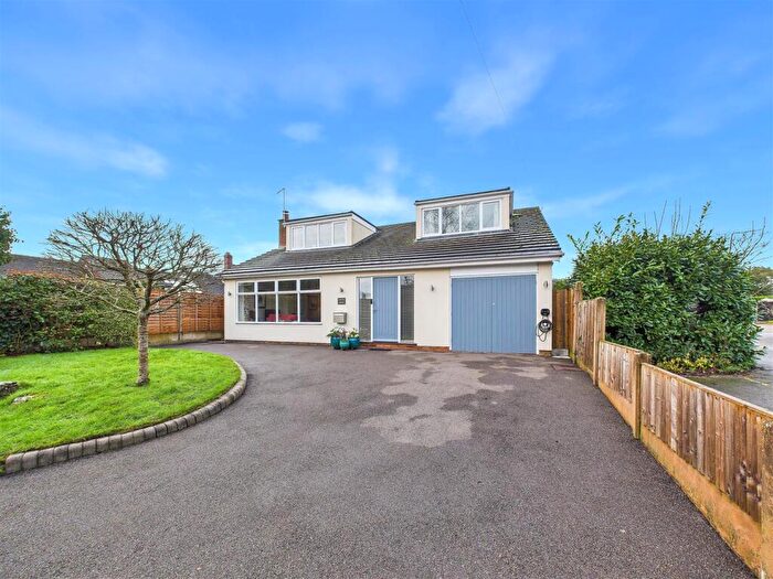 4 Bedroom Detached House For Sale In William Iv Road, Alrewas, DE13