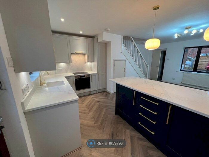 2 Bedroom Semi-Detached House To Rent In Caraway Grove, St. Helens, WA10