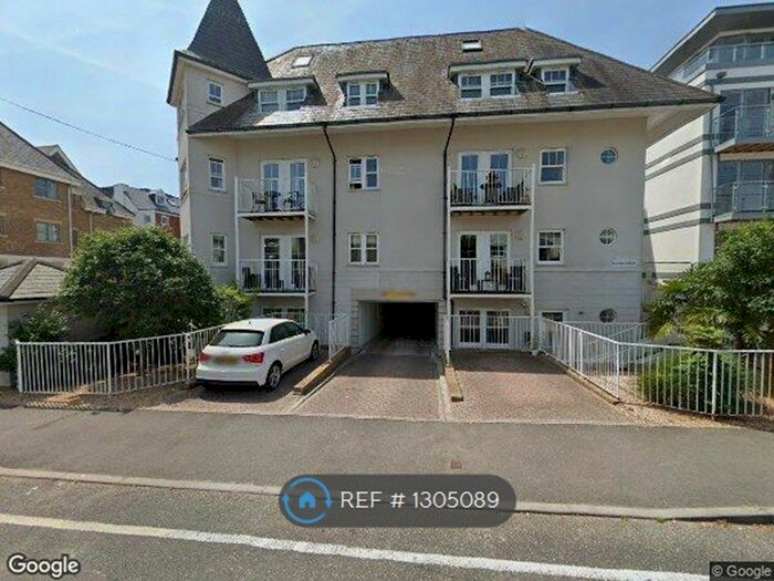 2 Bedroom Flat To Rent In Studland Road, Bournemouth BH4
