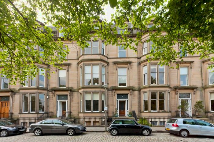 2 Bedroom Flat To Rent In Buckingham Terrace, Comely Bank, Edinburgh, EH4