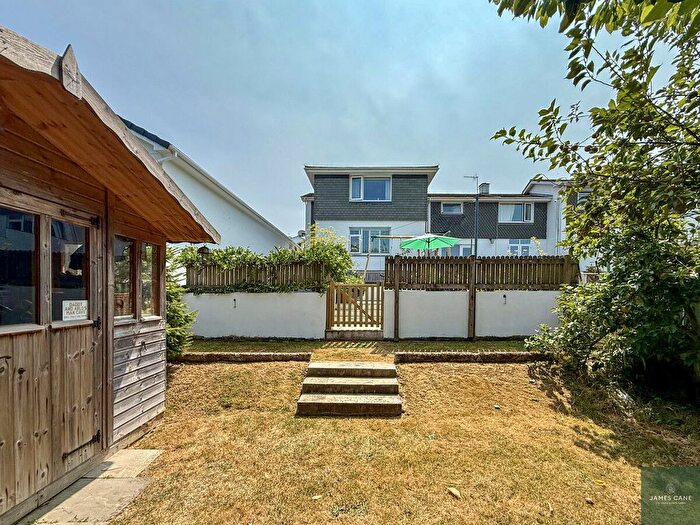 3 Bedroom Semi-detached House For Sale In Northfield Drive, Truro, TR1
