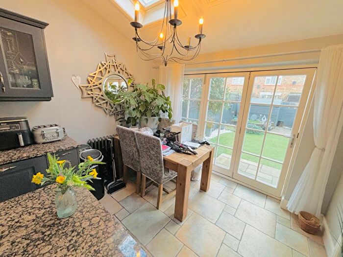 3 Bedroom Terraced House To Rent In Isle Of Dogs, Canary Wharf, London, E14