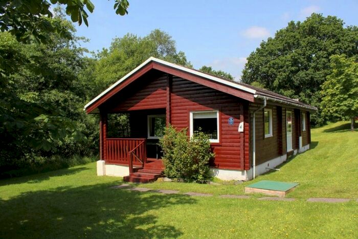 3 Bedroom Chalet For Sale In Stravaigin Lodge Lamont Lodge Rashfield, Dunoon, PA23