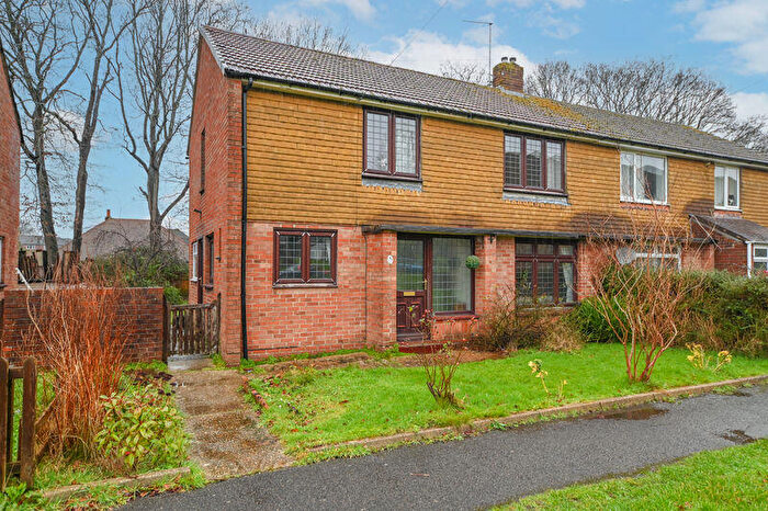 3 Bedroom Terraced House For Sale In Anne Crescent, Waterlooville, PO7