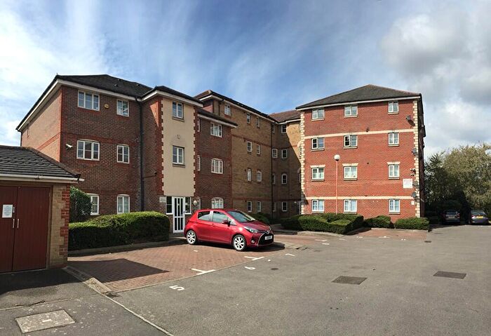 2 Bedroom Apartment To Rent In Fortune Court, Stern Close, Barking, IG11