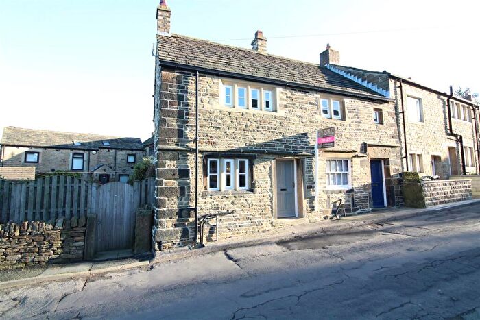 1 Bedroom End Of Terrace House To Rent In Queen Street, Skelmanthorpe, Huddersfield, HD8