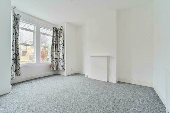 4 Bedroom Terraced House To Rent In Silvermere Road, Catford, London, SE6