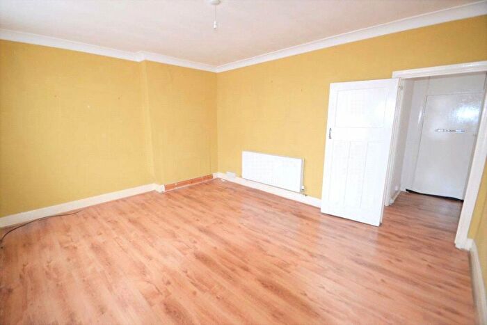 2 Bedroom Apartment To Rent In All Souls Avenue, London, NW10