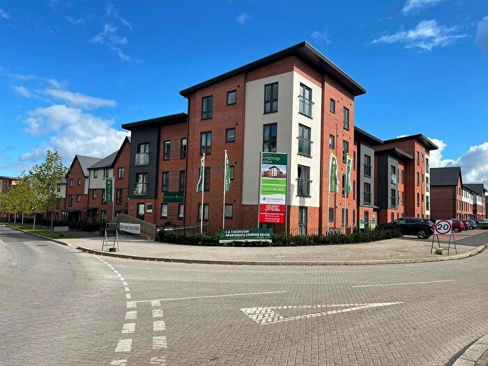 1 Bedroom Flat To Rent In Ambassador Avenue, Birmingham, B31