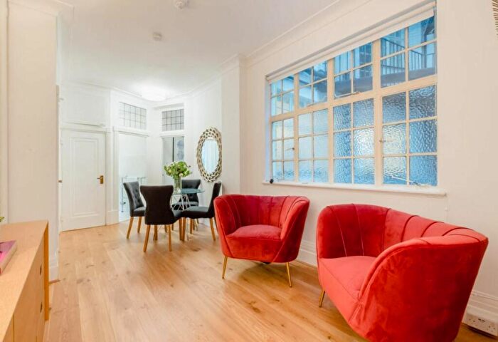 2 Bedroom Apartment To Rent In Strathmore Court, Park Road, London, NW8