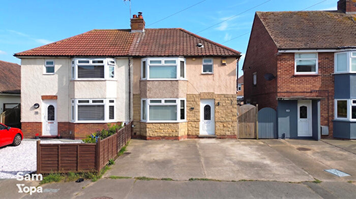 4 Bedroom Semi Detached House For Sale In Valley Road, Harwich, CO12