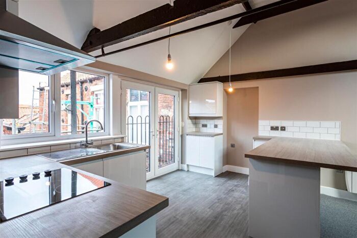 1 Bedroom Flat To Rent In Bedford Chambers, HU1