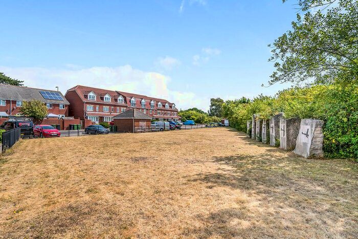 1 Bedroom Flat To Rent In Chadwick Way, Hamble, Southampton, SO31