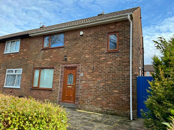 3 Bedroom Semi-Detached House To Rent In Pilling Crescent, Blackpool, Lancashire, FY3