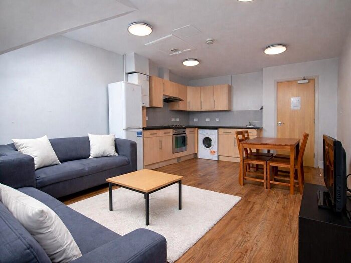 4 Bedroom Flat To Rent In D, Mansfield Road, Nottingham, NG1