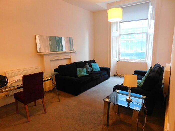 5 Bedroom Flat To Rent In Union Street, City Centre, Dundee, DD1