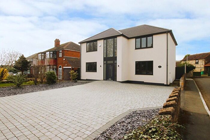 4 Bedroom Detached House For Sale In Church Street, Armthorpe, Doncaster, DN3