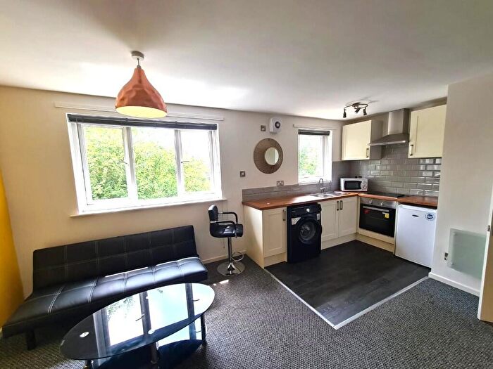 1 Bedroom Flat To Rent In Kendal Bank, Leeds, West Yorkshire, LS3