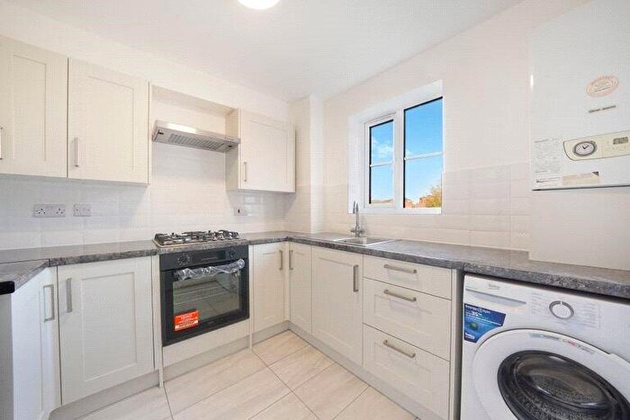 2 Bedroom Apartment To Rent In Firbank Close, Enfield, Middlesex, EN2