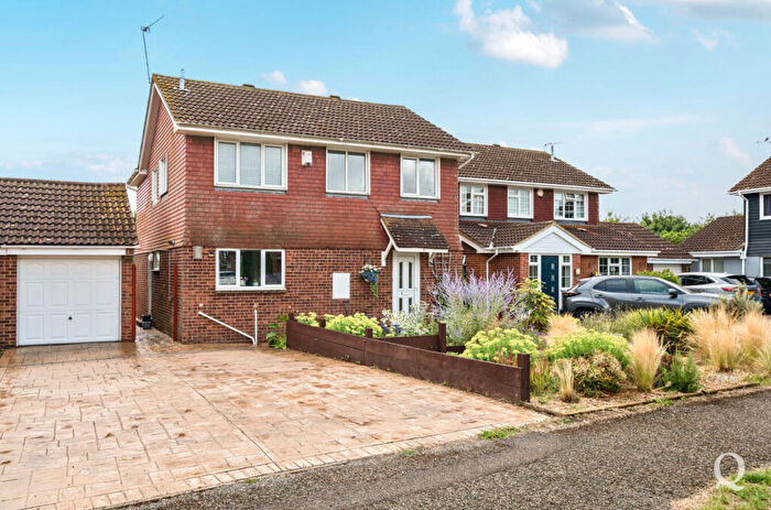 4 Bedroom Detached House For Sale In Dalewood, Sittingbourne, Kent, ME10