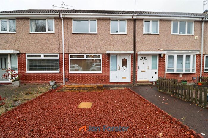 3 Bedroom Terraced House For Sale In Englefield Close, Newcastle Upon Tyne, NE3