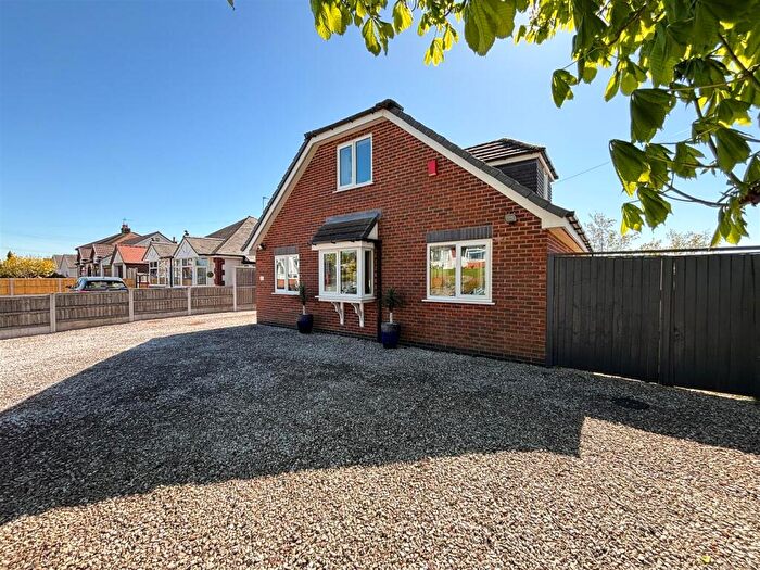3 Bedroom House For Sale In Long Lane, Harriseahead, ST7