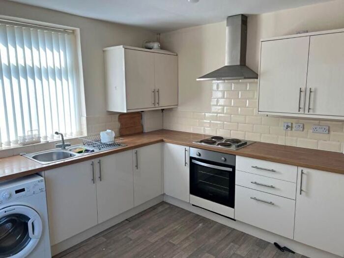 2 Bedroom Flat To Rent In Baguley Crescent, Blackley, Manchester, M24