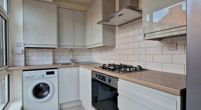 3 Bedroom Terraced House To Rent In Suffolk Street, London, E7