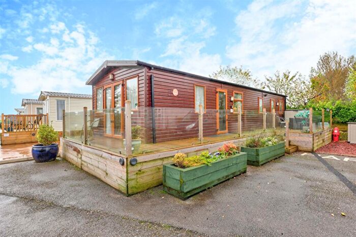 3 Bedroom Park Home For Sale In Hesket Caravan Park, High Hesket, CA4