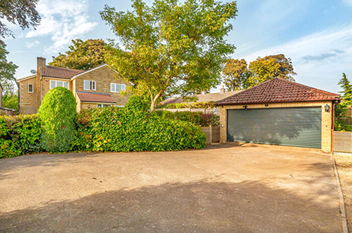 5 Bedroom Detached House For Sale In Wellow Mead, Peasedown St John, BA2