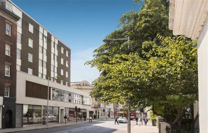 2 Bedroom Flat To Rent In Fulham Road, SW3