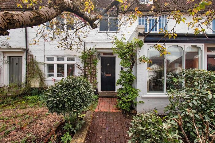 5 Bedroom Semi-Detached House For Sale In The Street, Sissinghurst, Kent, TN17
